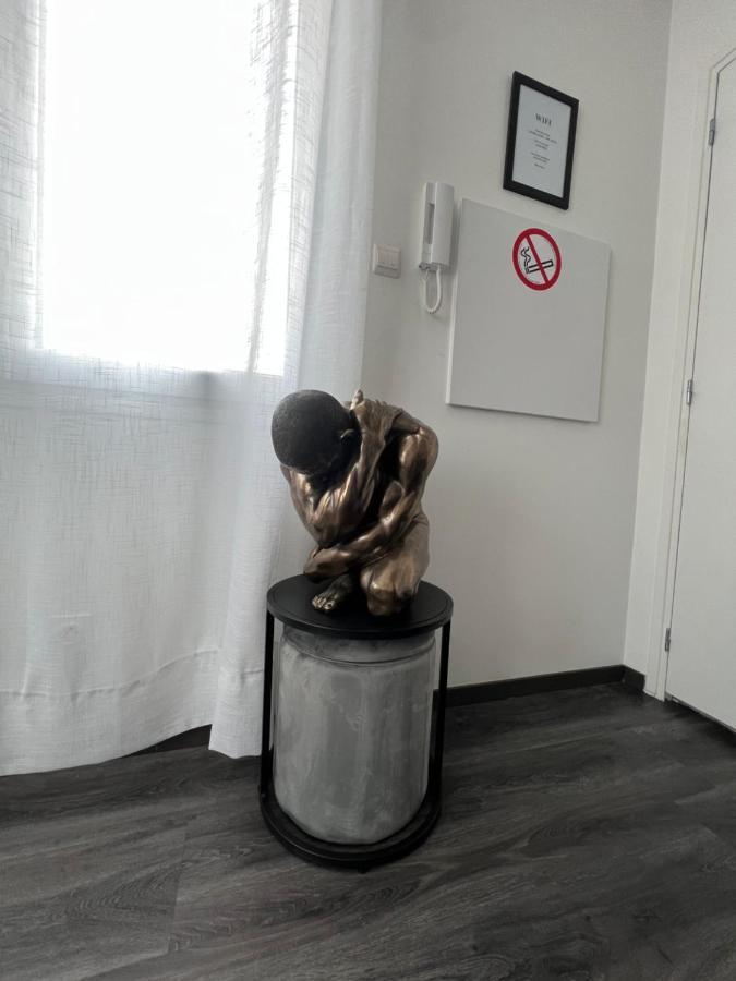 Appart De Luxe Tout Confort Jusqu A 4 Personnes Daire Triel-sur-Seine Dış mekan fotoğraf